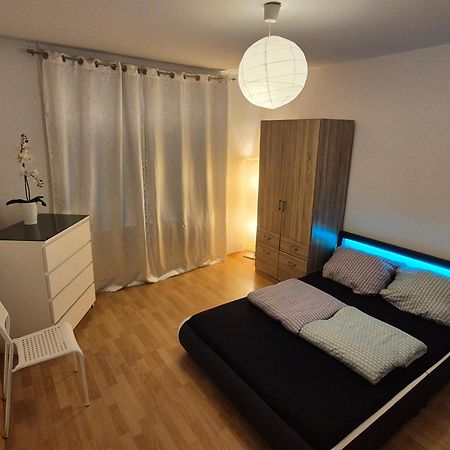 ברלין Schoene 3 Schlafzimmer Wohnung Mit 4 Dopplbetten מראה חיצוני תמונה