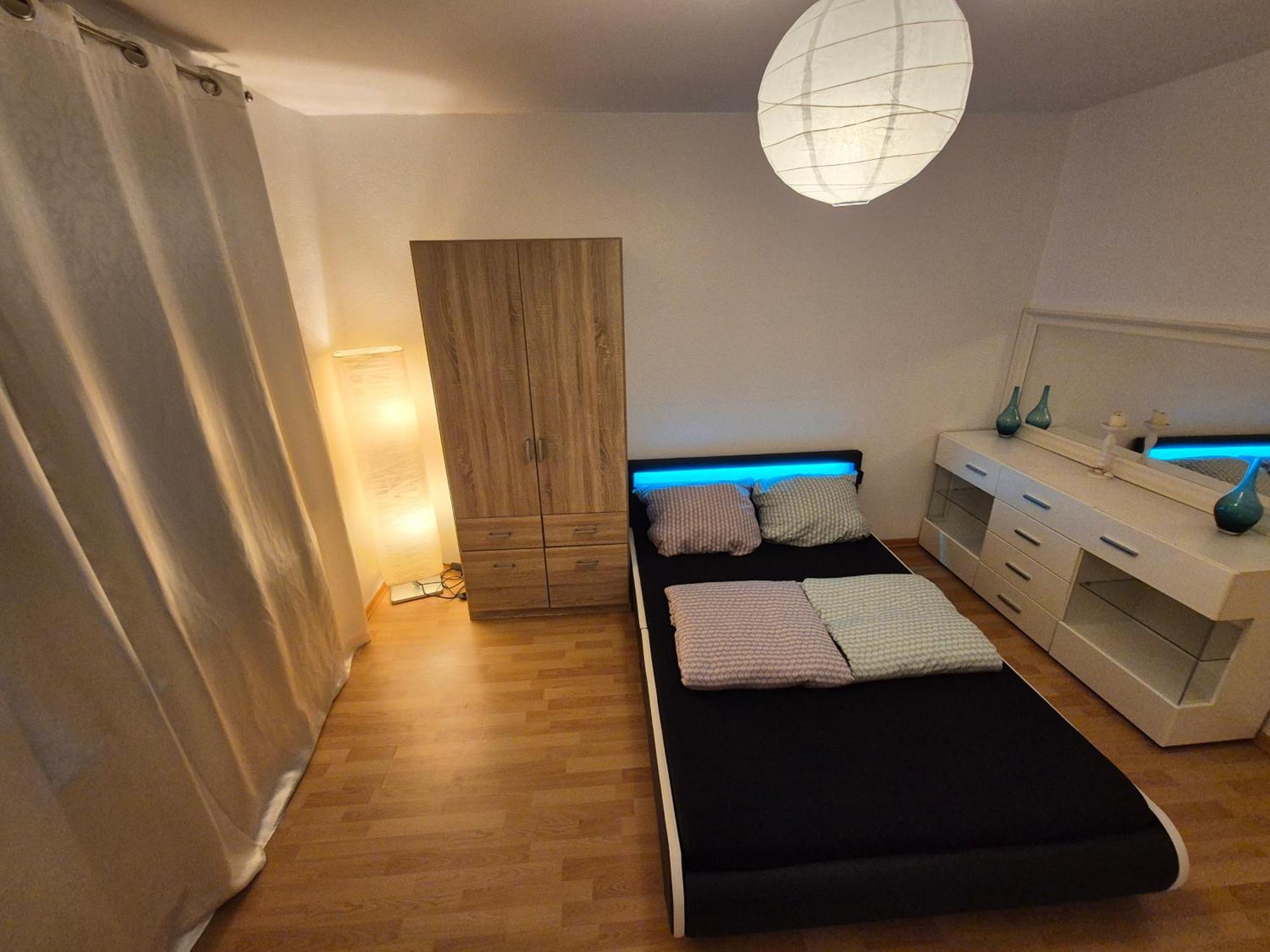 ברלין Schoene 3 Schlafzimmer Wohnung Mit 4 Dopplbetten מראה חיצוני תמונה